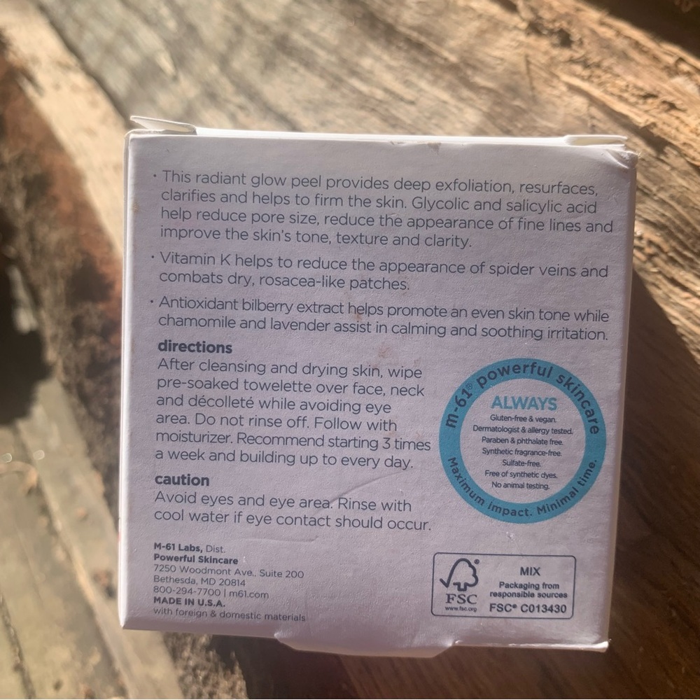 PowerGlow Exfoliating Facial Peel - Picture 3 of 6